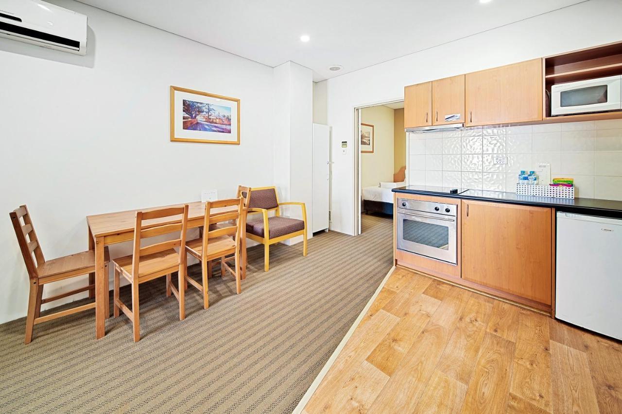 All Suites פרת'' מראה חיצוני תמונה